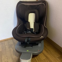 LEAMAN iA01 チャイルドシート isofix対応の画像