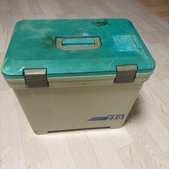 クーラボックス　25㍑の画像