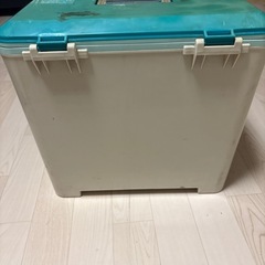 クーラボックス　25㍑の画像