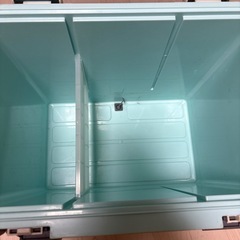 クーラボックス　25㍑の画像