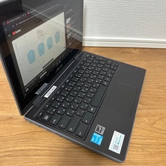 ASUS Chromebook CR1100FKの画像