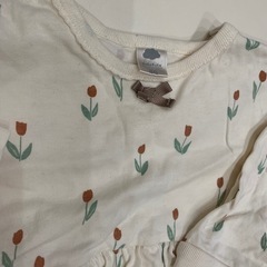 春秋服　80 チューリップ柄ロンパースの画像