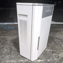 🍎パナソニック 次亜塩素酸空間除菌脱臭機 ジアイーノ F-JDS70-Wの画像
