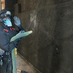 オープニングスタッフ大募集中‼︎ 耐火被覆工事　断熱工事　内装業　建設作業員　現場職人　建設職人　岩綿　ロックウールの画像