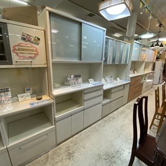 【愛品館 江戸川店 】3枚スイング扉キッチンボード NITORI（ニトリ）の画像