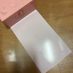 アリエル ティッシュケースの画像