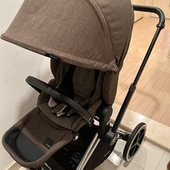 cybex priam ベビーカーの画像
