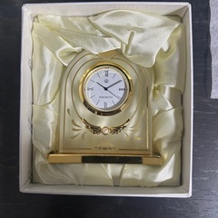 MIKIMOTO パール付置き時計の画像