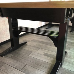 ツムラ　鉄板テーブルの画像