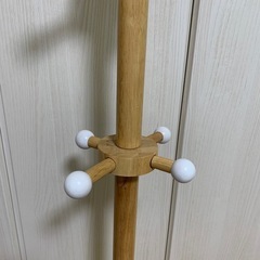 子供用ポールハンガーの画像