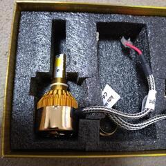LED HEADLIGHT c6 h3の画像