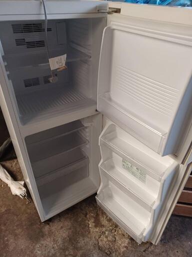2014年製 無印良品冷蔵庫・137L (弾鬼 【ダンキ】) 別府の