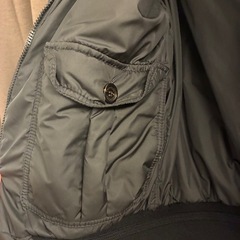 【美品キズ無し】MONCLER ダウンジャケット正規品ブラック サイズ3の画像