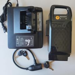 【美品】Panasonic パナソニック 電動アシスト自転車 Hurryer ハリヤ BE-ELH242B バッテリー12Ah 26インチ 7段変速 マットナイト 電動自転車 充電器あり 譲渡証明書の画像