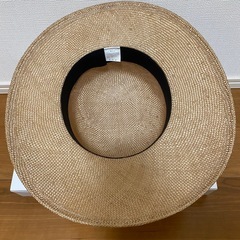 麦わら帽子 リボン付き 天然草の画像