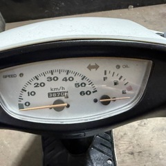 ★支払総額3.8万円★定休日なし！いつでも現車確認可能です！ ホンダ ライブディオ 白 AF35 人気のライブディオ！ 2ストのためオイル注ぎ足すだけ！ フロントディスクブレーキ！ バッテリー新品！の画像