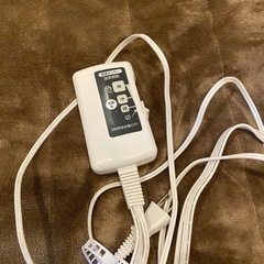 ニトリ　ホットカーペット　円形の画像