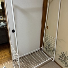 収納家具ラックの画像