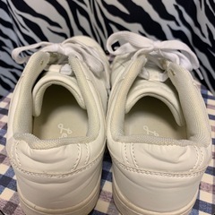 【USED】レディース スニーカー ホワイト 23.5cmの画像