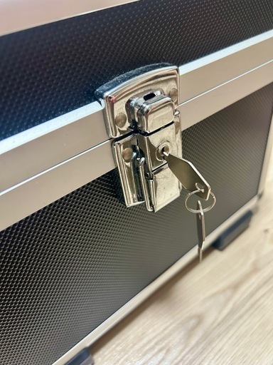 10%以上値下げ！！美容痩身機ベルファム CaviMAX - キャビマックス -＆安全ロックチェーン