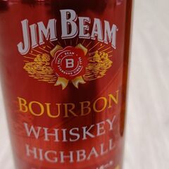 ジンビーム(500ml)、モンスター缶の画像