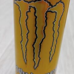 ジンビーム(500ml)、モンスター缶の画像
