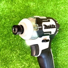 ♦️超美品♦️マキタ/TD170D/インパクトドライバーセット 18V ★新品6.0Aバッテリー×2・新品ハードケース付★検索用 TD172/TD173/TD148/TD171の画像