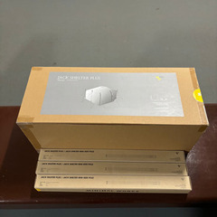 【7/30まで期間限定値下げ】新品　ミニマルワークス　ジャックシェルタープラス オリーブと専用サイドポールのセットの画像
