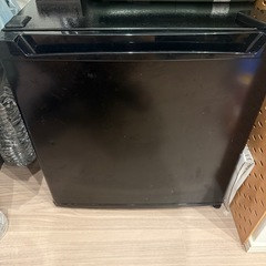 冷蔵庫　46L 2020年制の画像