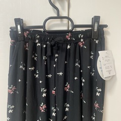 新品♡らくちんパンツMの画像