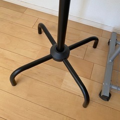 全身鏡、ハンガーラックの画像