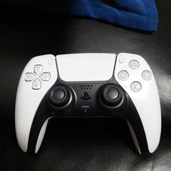 ps5純正コントローラーの画像