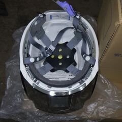 進和化学工業 作業用ヘルメット SS-19V型 ロイヤルホワイト スケルトンバイザー TYPE B スモーク×２個セット新品・未使用品 の画像