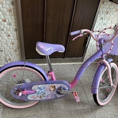 ソフィア　18インチ　自転車　三輪車　スタンド、補助輪付きの画像