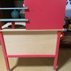 木製ビストロキッチンの画像