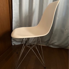 IKEA ダイニングチェアの画像