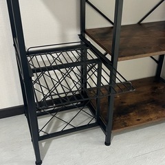 本日限定最終値下げ　キッチンラック / 家電収納ラック（スライド棚・ワインラック付き）の画像
