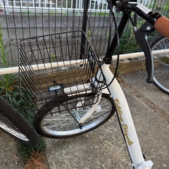 折りたたみ自転車の画像