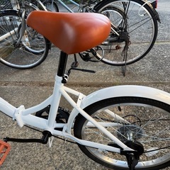 折りたたみ自転車の画像