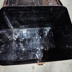 バイク用金属箱の画像