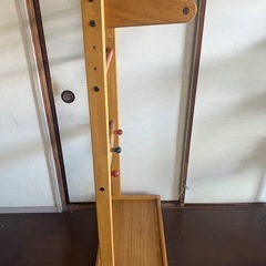 木製の布ラック cloth rackの画像