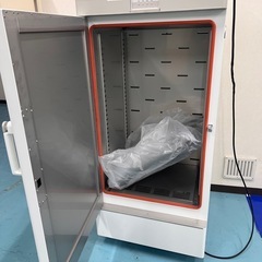 ヤマト科学　送風定温恒温器 DKN812の画像