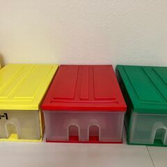卓上小物ケース三段の画像