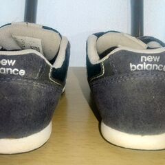 【50円】new balance 14㎝ 子供用スニーカーの画像
