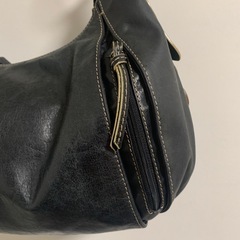 本革製ショルダーバックの画像