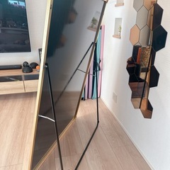 美品！数ヶ月使用　鏡　定価16000円の画像