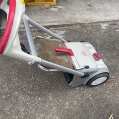 芝刈機の画像