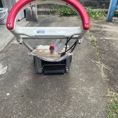 芝刈機の画像