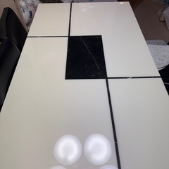本日限定ダイニングテーブルの画像