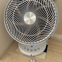 サーキュレーター 上下左右自動首振り 静音 45畳 リモコン付き タイマー付き 風量3段階調節 (換気/空気循環) YAR-W30(W) の画像
